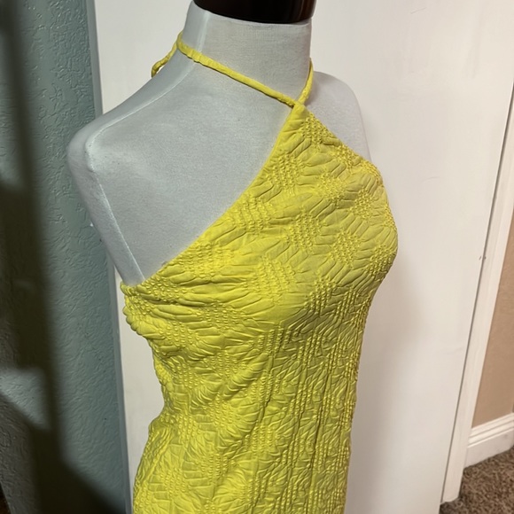 Wild Fable Halter Dress Yellow Size Medium NEW - Picture 3 of 4